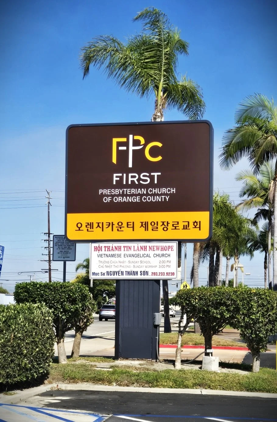 FEATURED CLIENT: Exterior Church Pole Signs for First Presbyterian Church of Orange County by DN Signs – Premium Sign Solutions for Businesses. Call 310-608-6099