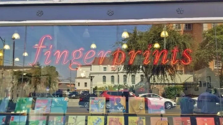 Business Exterior Storefront Neon Sign Repair Services at DN SIGNS – Orange County Sign Company.